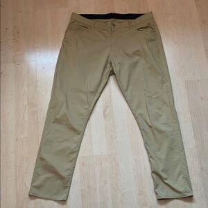 Nike Men's Dri Fit Tan Chinos